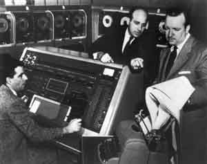 File:UNIVAC 1 demo.jpg