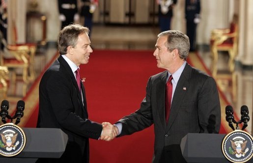 File:Blair Bush Whitehouse (2004-11-12).jpg