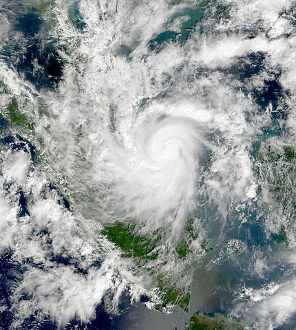 File:Typhoon Vamei 2001.jpg