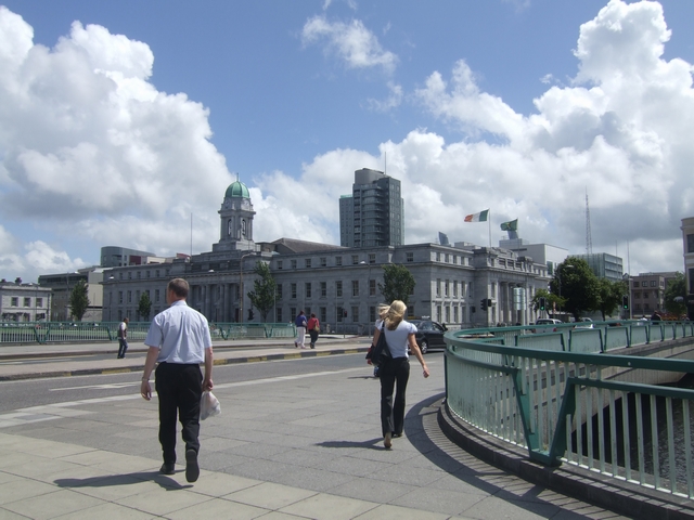 File:Cork City Hall - Anglesea Street - geograph.org.uk - 1405948.jpg