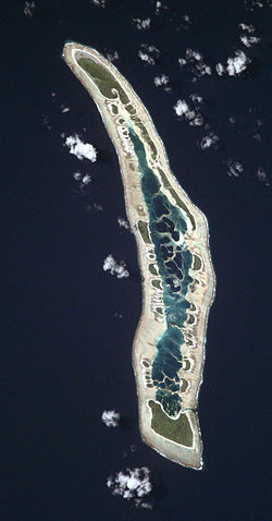 File:NASA-CarolineAtoll.jpg