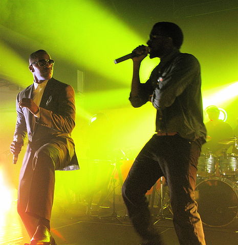 File:Jamie Foxx with Kanye West.jpg