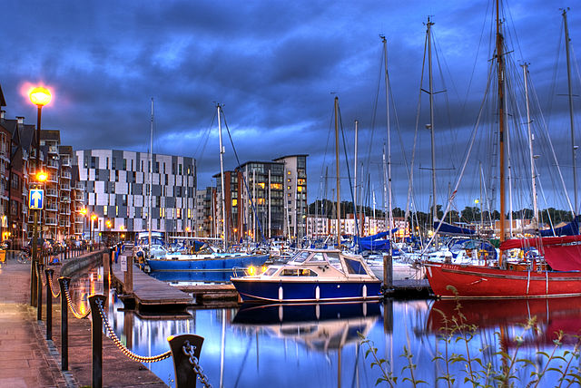 File:Neptune Quay Marina.jpg