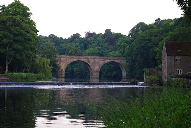 File:Prebends and weir.JPG