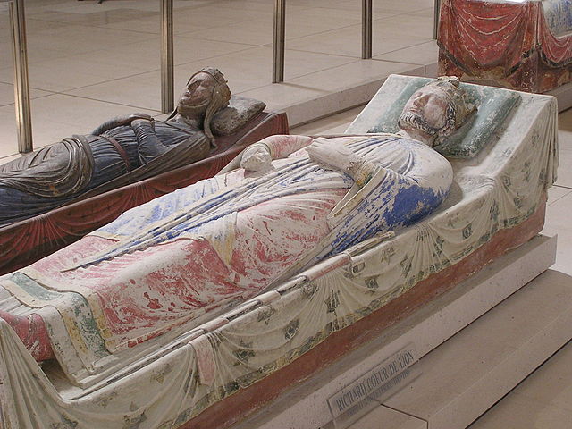 File:Richard1TombFntrvd.jpg