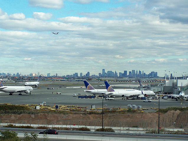File:Newark Airport.JPG