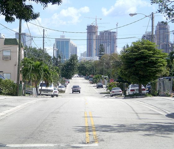 File:Miamihighpoint.jpg