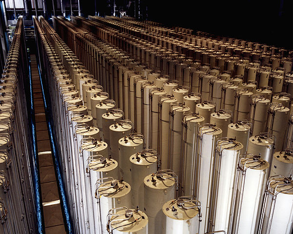 File:Gas centrifuge cascade.jpg