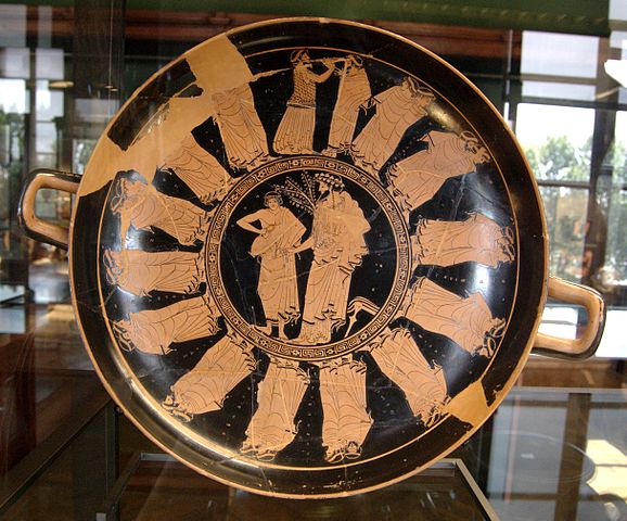 File:Cup Apatouria Louvre G138.jpg