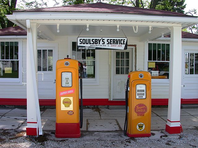 File:SoulsbyServiceStation MtOliveIL.jpg