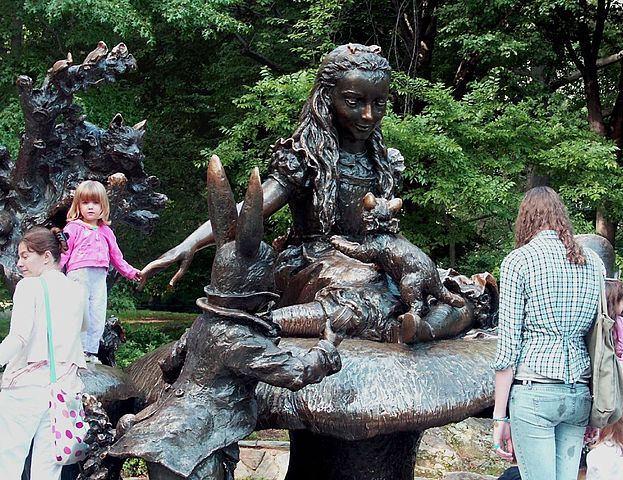 File:Alice-in-Wonderland-Central Park.jpg