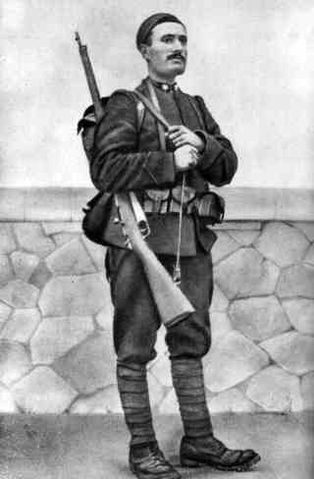 File:Benito Mussolini 1917.jpg