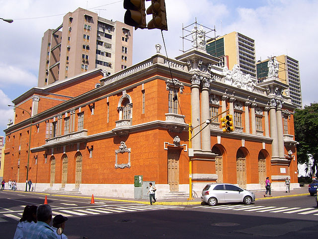 File:Teatro nacional.jpg
