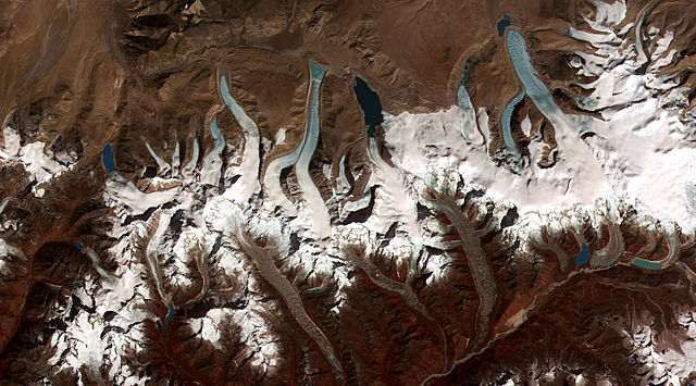 File:Glacial lakes, Bhutan.jpg
