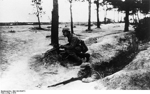 File:Bundesarchiv Bild 183-R34771, Frankreich, Arras, Sch&uuml;tzengraben.jpg