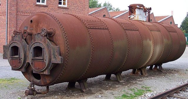 File:Dampfkessel f&uuml;r eine Station&auml;rdampfmaschine im Textilmuseum Bocholt.jpg