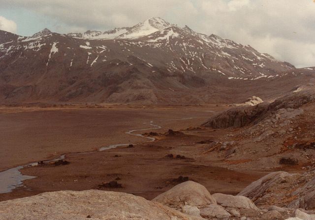 File:Kerguelen RallierDuBatty.JPG