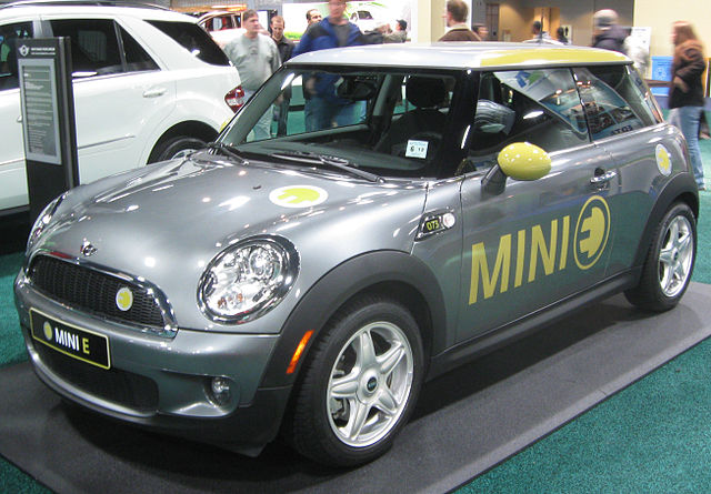 File:Mini E -- 2010 DC.jpg