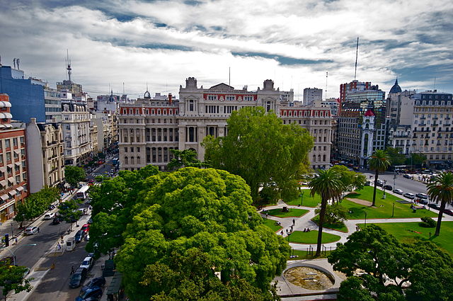 File:Palacio de Tribunales Plaza Lavalle.jpg