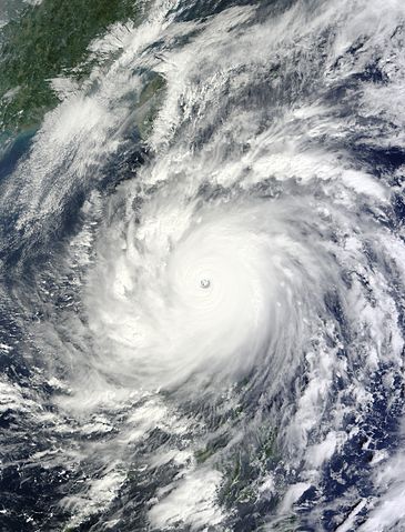 File:Megi 2010-10-18 0235Z.jpg