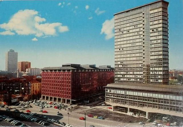 File:Milano, Centro Direzionale 01.jpg