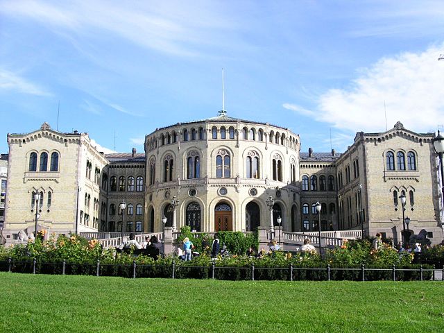 File:Stortingsbygningen.jpg