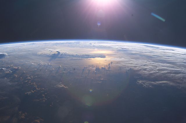 File:Iss007e10807.jpg