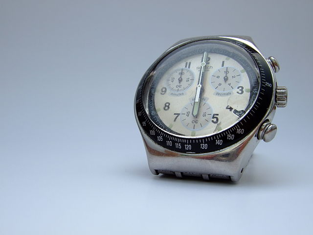 File:Swatch Irony angle below.jpg