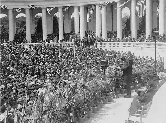 File:Coolidge public address.jpg