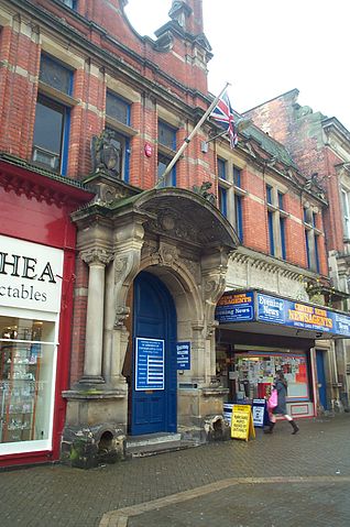 File:ScarboroughConservativeClub.jpg