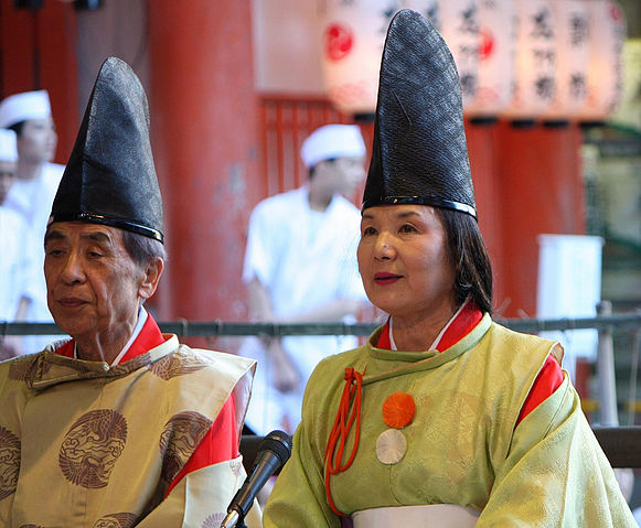 File:Yasaka-jinja 01.jpg