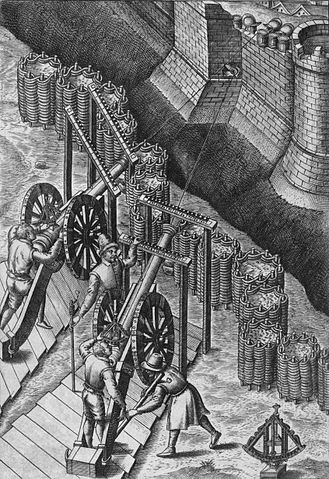 File:Sixteenth Century Cannon2.jpg