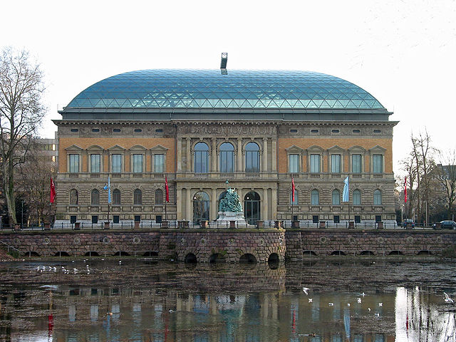 File:K21 Staendehaus.jpg