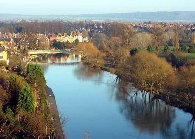 File:SevernFromCastleCB.JPG