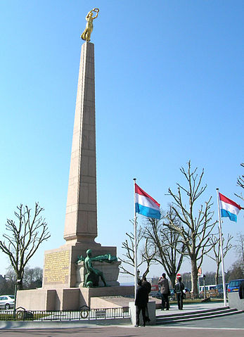 File:G&euml;lle Fra whole 1.jpg