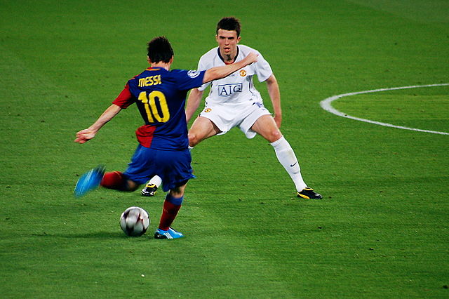File:039 men at work UEFA 2009, Rome.jpg