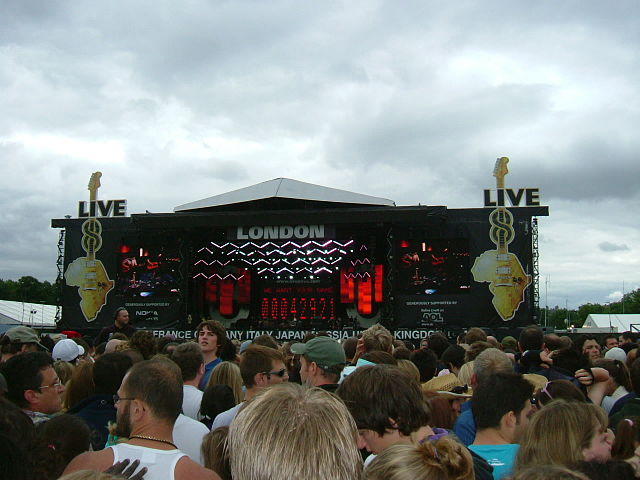 File:Live8 London.jpg