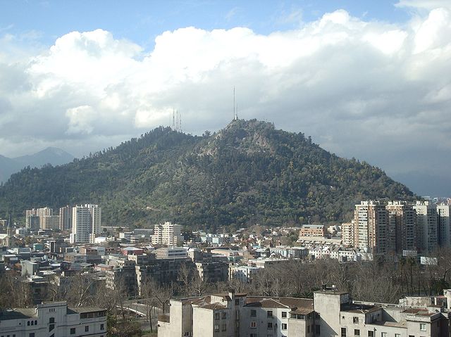 File:San Crist&oacute;bal altura.jpg