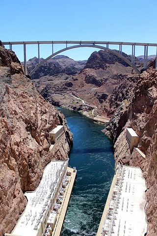 File:MikeO'Callaghan&ndash;PatTillmanMemorialBridge.jpg