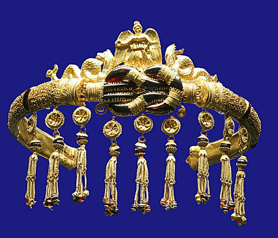 File:Ancient Greek jewelry Pontika (Ukraina) 300 bC.jpg