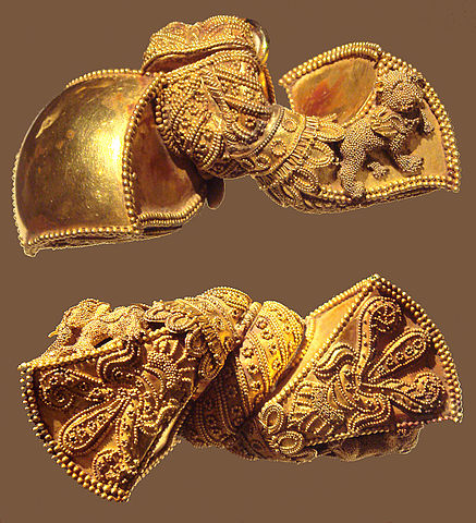 File:AndhraPradeshRoyalHearings1stCenturyBCE.jpg