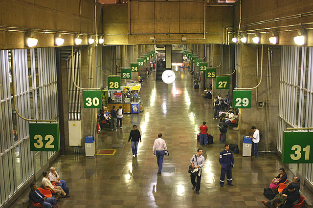 File:Terminal Rodovi&aacute;rio Tiet&ecirc;.jpg