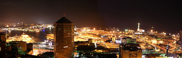 File:Genova - Panorama del Porto di Notte.jpg