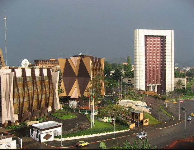 File:YaoundeDowntown1.jpg