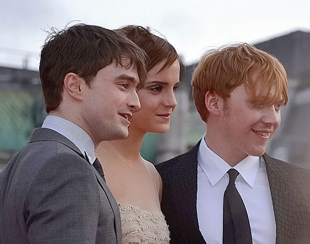 File:Daniel Radcliffe, Emma Watson & Rupert Grint colour.jpg