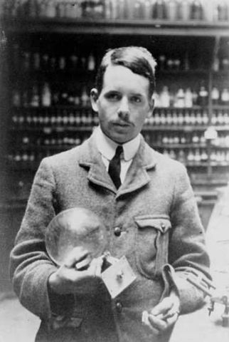 File:Henry Moseley.jpg