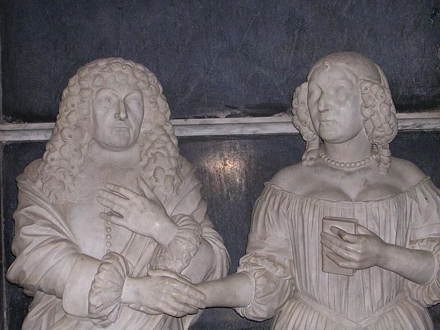 File:Belton tomb Giano.jpg