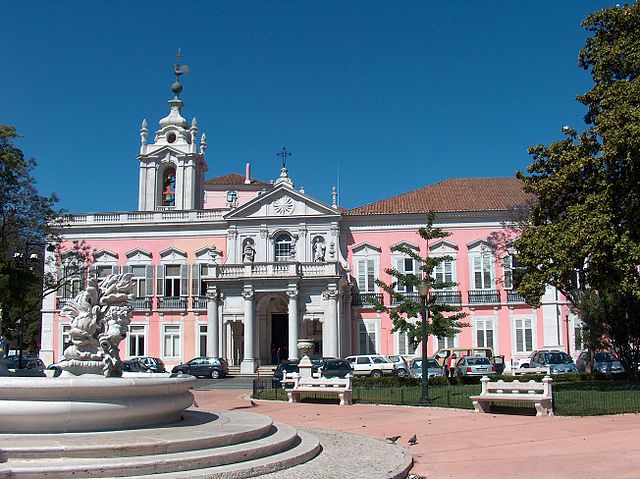 File:Pal&aacute;cio das Necessidades 1997.JPG
