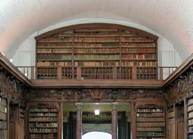 File:Bibliotheque alencon 670px.jpg