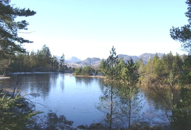File:View from Gwydir Forest.jpg